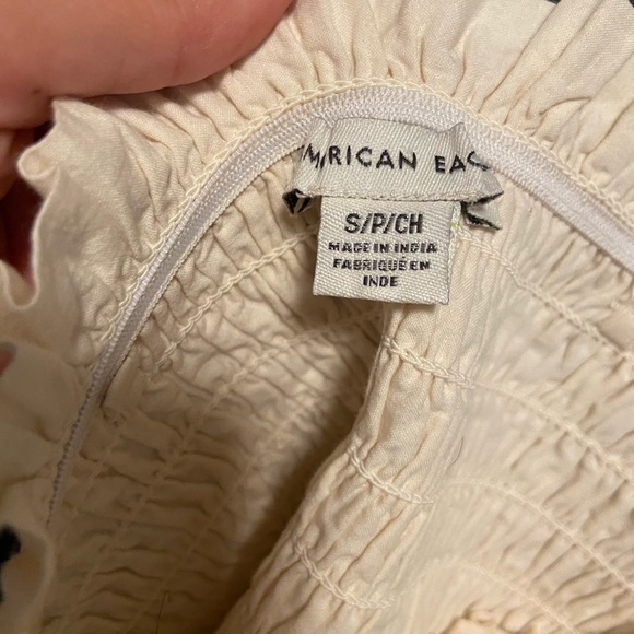 Strapless lacy dress - Picture 3 of 4